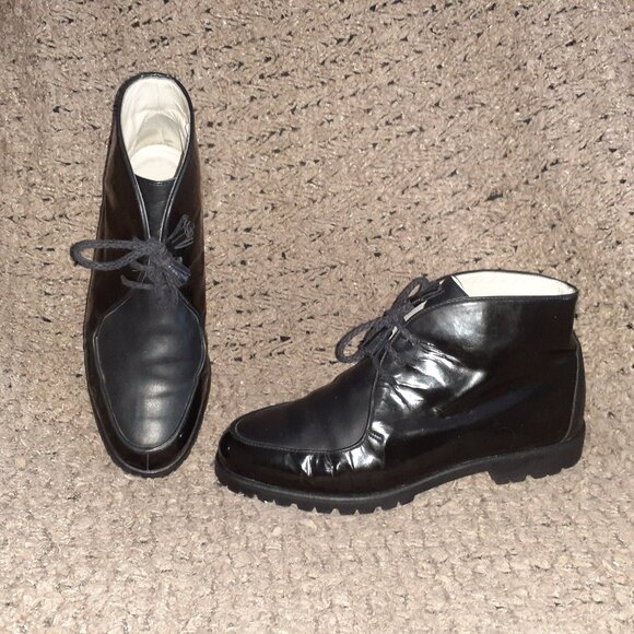 BALLY MALWA-VTG Black Patent/Regular Leather Bootie-Sz 4.5 E (UK)-6 US-Excellent - Picture 1 of 9